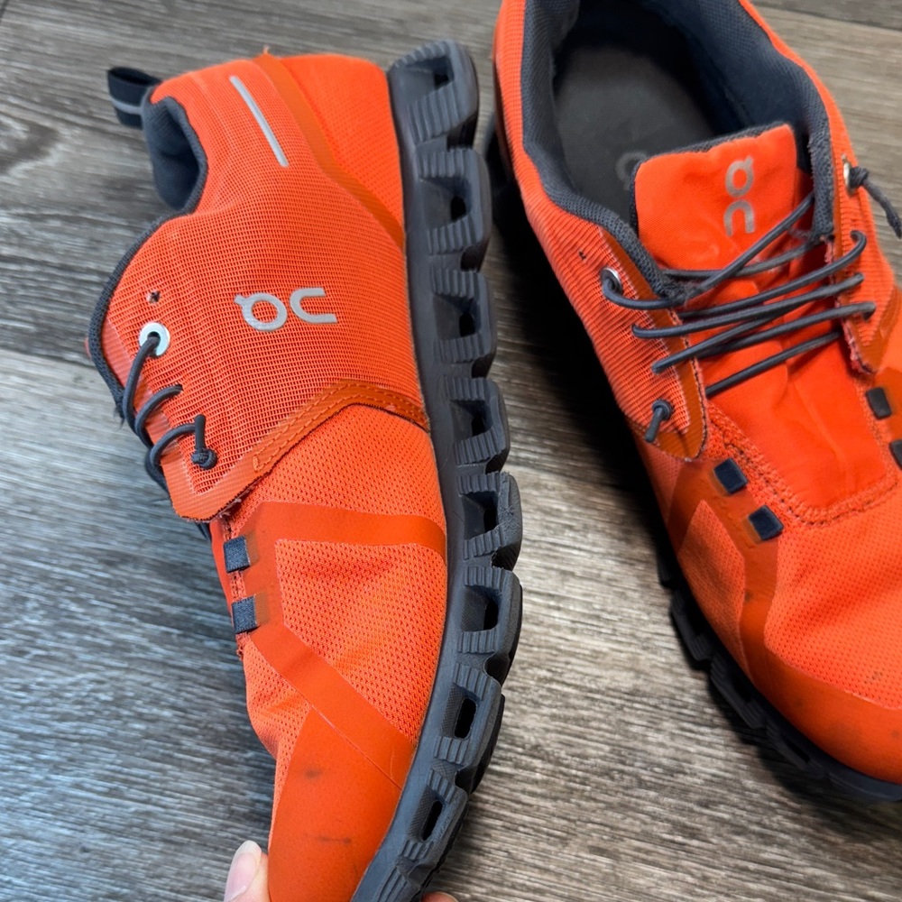 On Cloud Orange Athletic Running Shoes woman’s 10,5 (j117) - Picture 8 of 8
